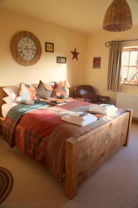 Bumbleberry Cottage Gresford 外观 照片
