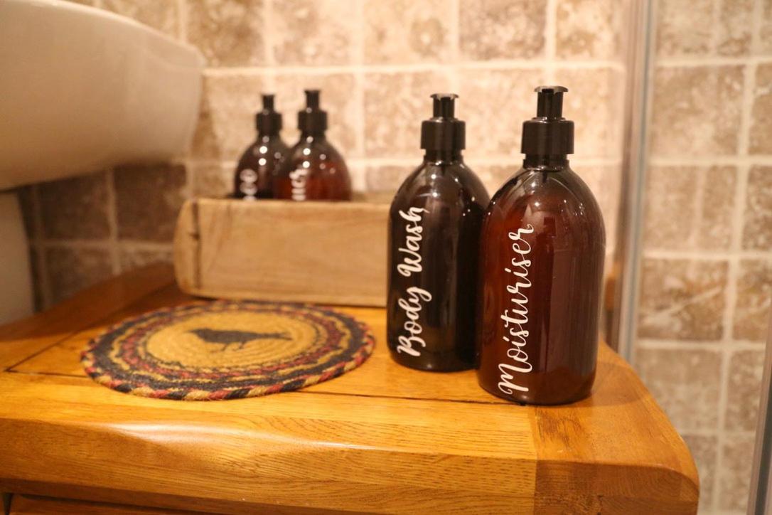 Bumbleberry Cottage Gresford 外观 照片