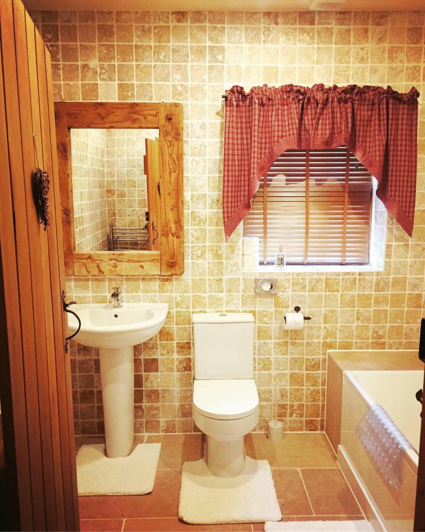 Bumbleberry Cottage Gresford 外观 照片